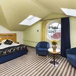 Soho Hotel 4*